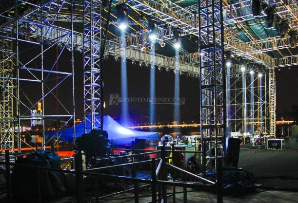 重慶舞臺(tái)燈光音響安裝注意事項(xiàng) 這些細(xì)節(jié)要重視 重慶舞臺(tái)燈光音響安裝注意事項(xiàng) 這些細(xì)節(jié)要重視